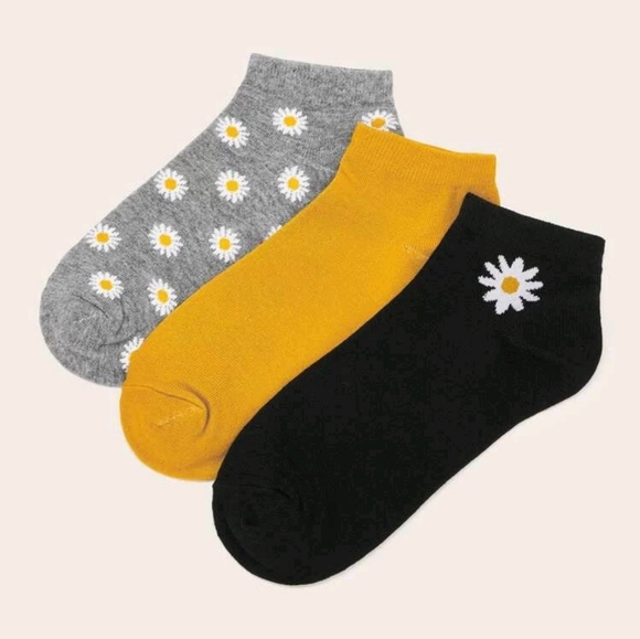 Accessories - Daisy Pattern Socks